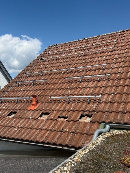 Unterkonstruktion während der Montage – Referenzprojekt in Bad Gandersheim