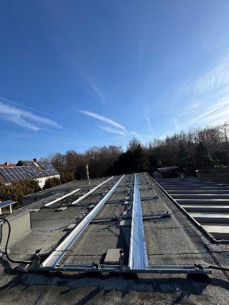 Unterkonstruktion während der Montage – Referenzprojekt in Dortmund