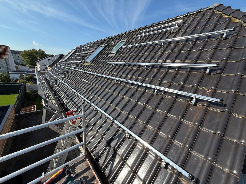 Unterkonstruktion während der Montage – Referenzprojekt in Herzogenrath