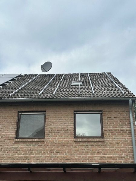 Unterkonstruktion während der Montage – Referenzprojekt in Mönchengladbach