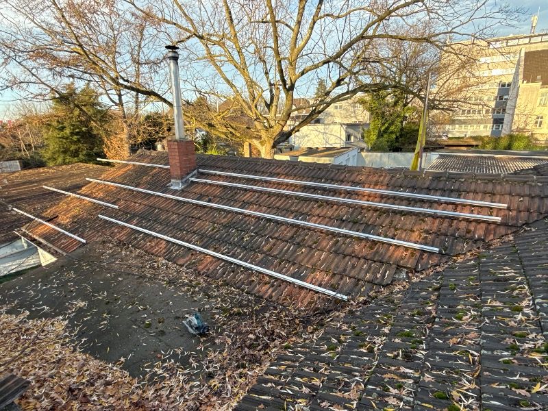 Unterkonstruktion während der Montage – Referenzprojekt in Mülheim an der Ruhr