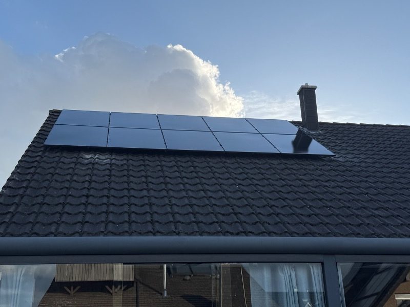 Schrägdach-Anlage mit Speicher, 8,7 kWp und neuem Zählerschrank