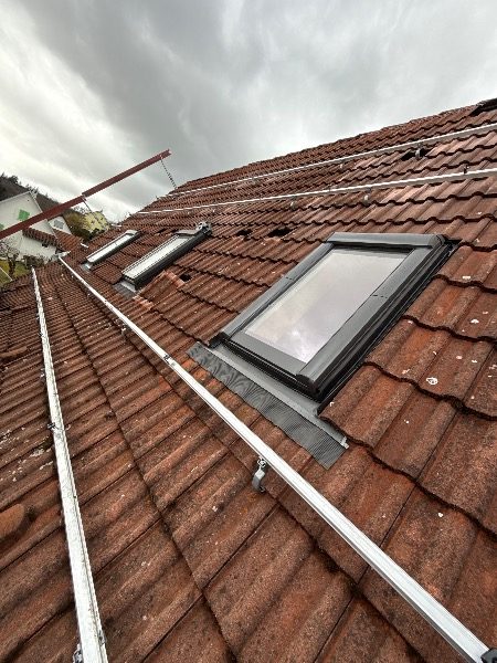 Unterkonstruktion während der Montage – Referenzprojekt in Uhingen