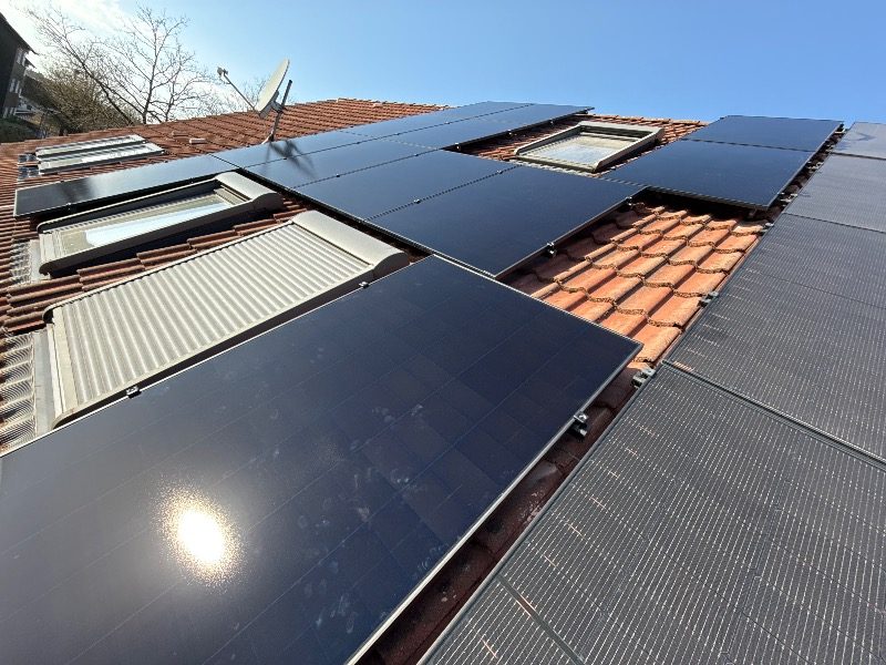 9,0-kWp-Anlage mit Speicher und neuem Zählerschrank